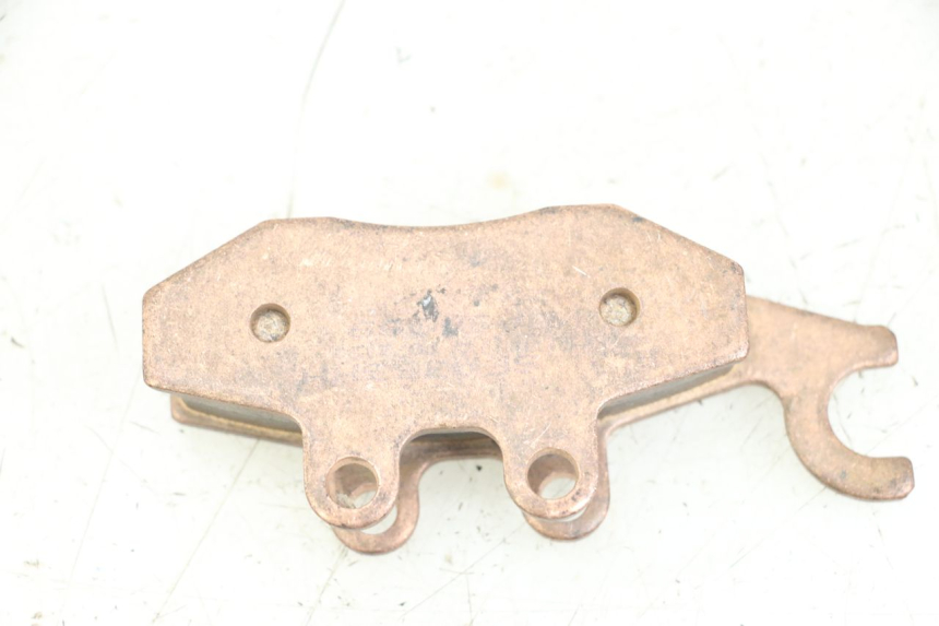 photo de PASTILLA DE FRENO DELANTERO PIAGGIO X10 125 (2012 - 2017) - Primer plano técnico