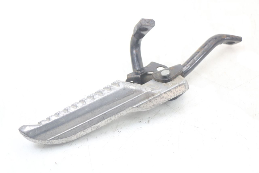 photo de PLACA DE APOYO DEL PIE TRASERO DERECHO JONWAY AZTRAL 125 (2008 - 2017) - Detalle de la pieza