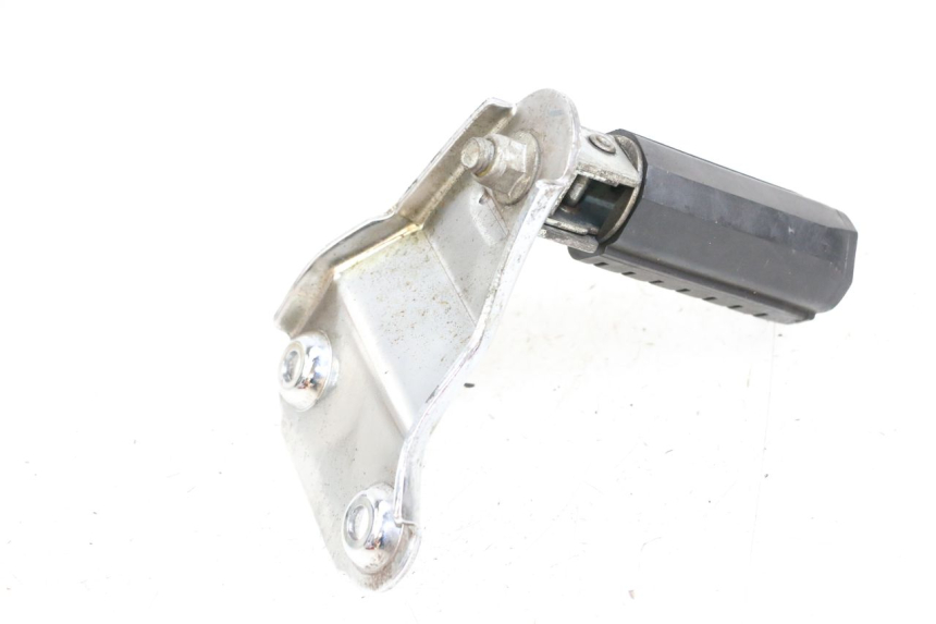 photo de SOPORTE ESTRIBERA TRASERA DERECHA APRILIA CLASSIC 125 (1995 - 2001) - Primer plano técnico