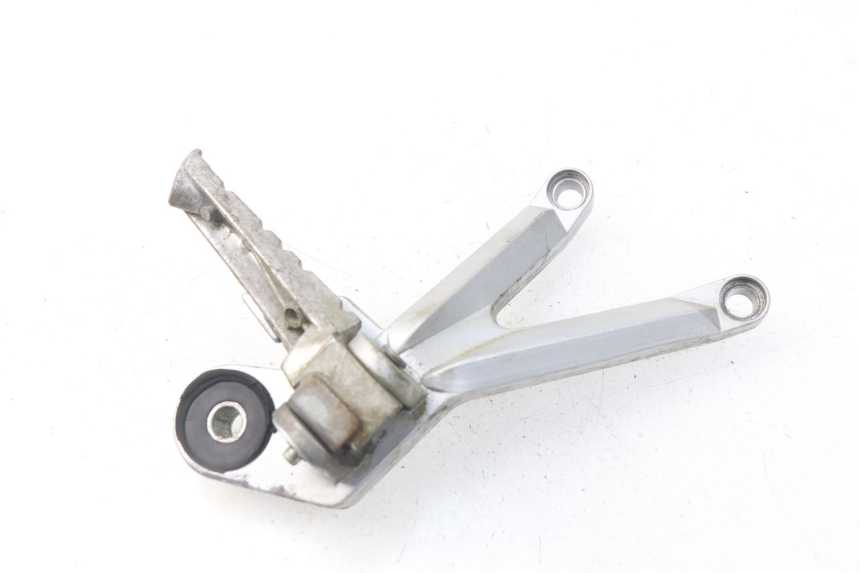 photo de SOPORTE ESTRIBERA TRASERA DERECHA HYOSUNG COMET GTR 125 (2007 - 2014) - Detalle de la pieza