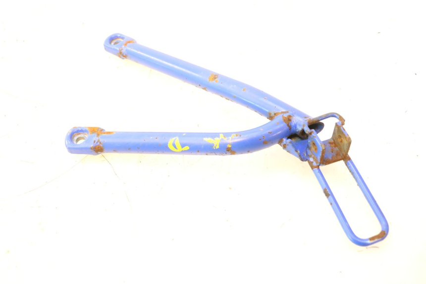 photo de SOPORTE ESTRIBERA TRASERA DERECHA SUZUKI DR S 600 (1985 - 1989) - Detalles de los puntos de fijación