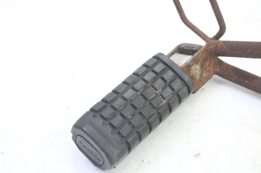 photo de SOPORTE ESTRIBERA TRASERA DERECHA APRILIA ETX 125 (1998 - 2002) - Detalle de la pieza