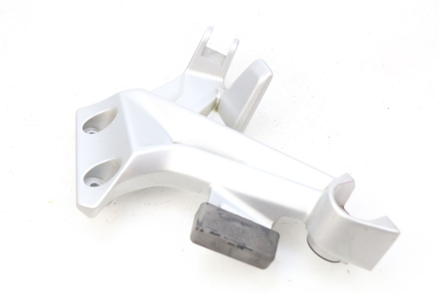 photo de PLATINA APOYA PIE TRASERO DERECHO YAMAHA FJR ABS 1300 (2016 - 2020) - Zoom estado de uso