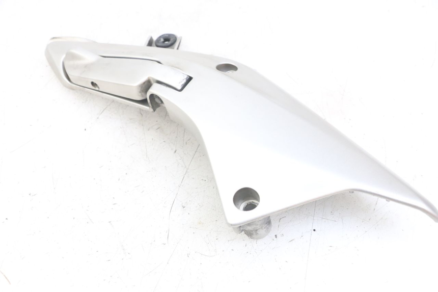 photo de SOPORTE ESTRIBERA TRASERA DERECHA HONDA FJS SILVERWING SILVER WING 600 (2001 - 2010) - Vista general del producto