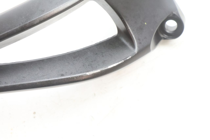 photo de SOPORTE ESTRIBERA TRASERA DERECHA YAMAHA FZ8 800 (2010 - 2016) - Zoom estado de uso