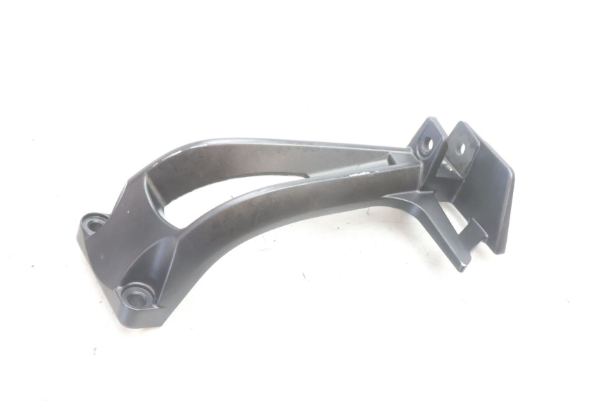 photo de SOPORTE ESTRIBERA TRASERA DERECHA YAMAHA FZ8 800 (2010 - 2016) - Otra perspectiva