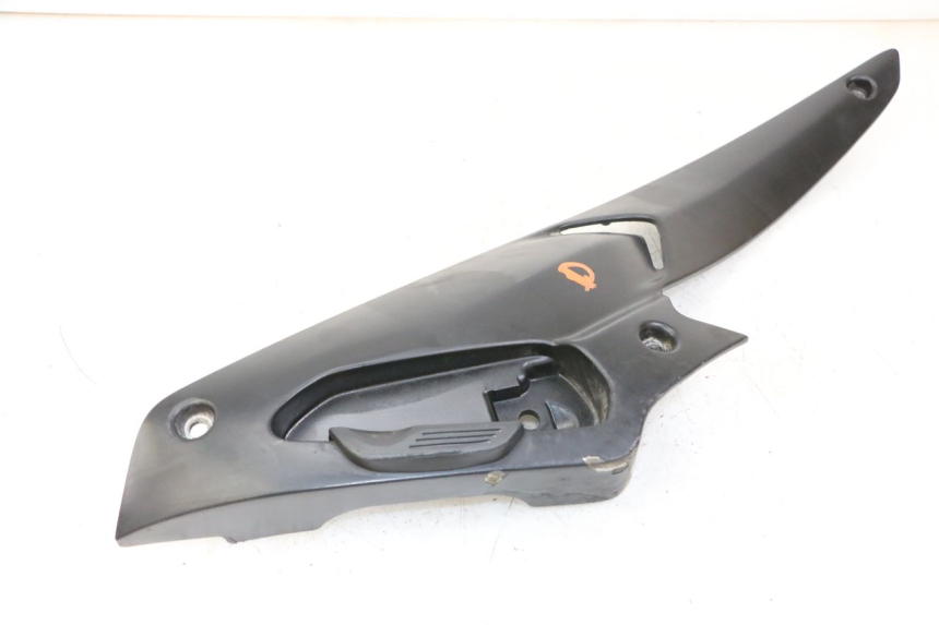 photo de SOPORTE ESTRIBERA TRASERA DERECHA GILERA NEXUS 300 (2008 - 2013) - Detalles de los puntos de fijación