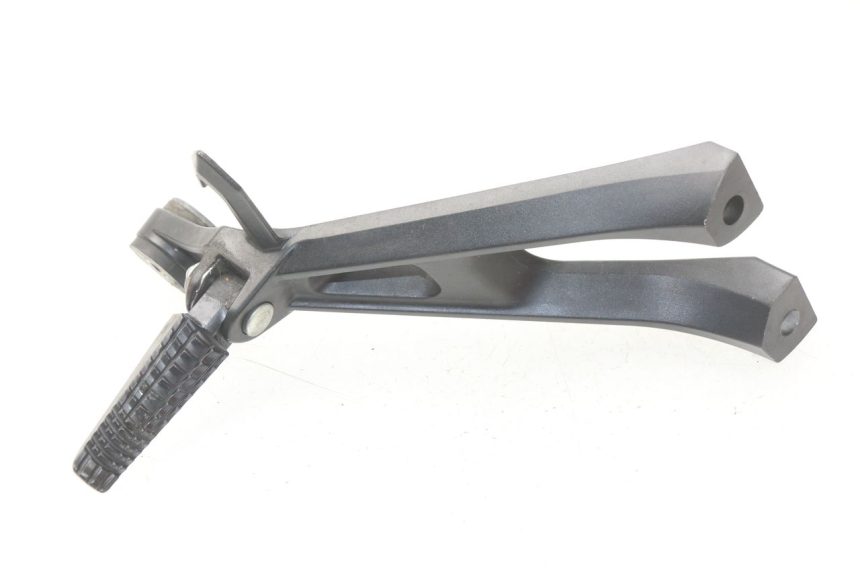 photo de SOPORTE ESTRIBERA TRASERA DERECHA SUZUKI GSX-R GSXR K16 1000 (2012 - 2016) - Vista principal