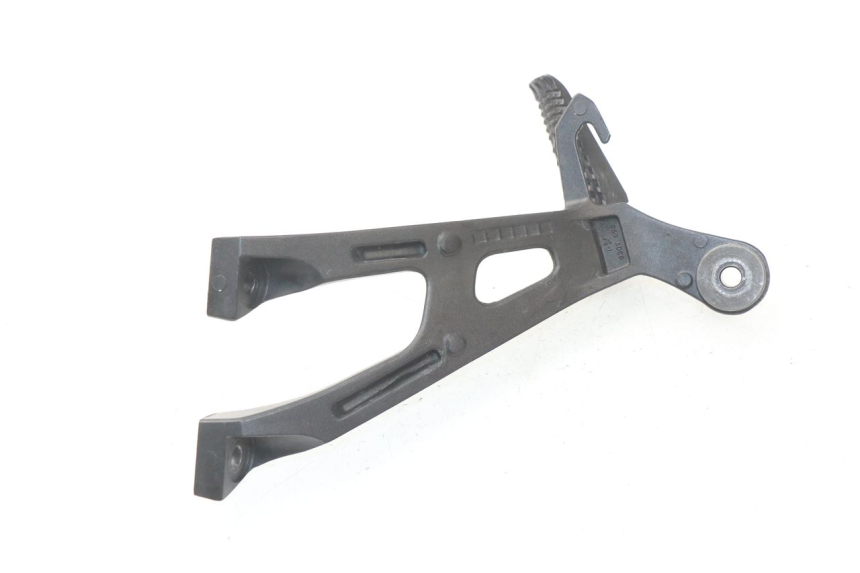 photo de SOPORTE ESTRIBERA TRASERA DERECHA SUZUKI GSX-R GSXR K16 1000 (2012 - 2016) - Detalle de la pieza