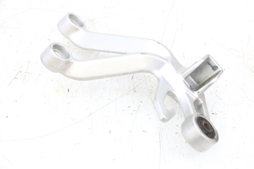 photo de SOPORTE ESTRIBERA TRASERA DERECHA SUZUKI GSXR GSX-R 1000 (2003 - 2004) - Vista general del producto