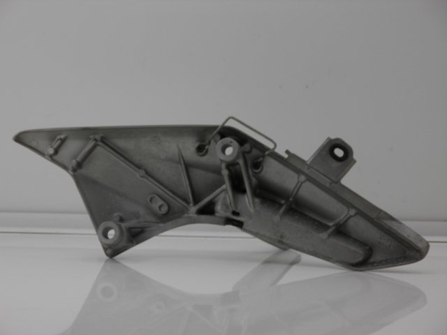 photo de SOPORTE ESTRIBERA TRASERA DERECHA HONDA FJS SILVER WING ABS 600 (2004 - 2007) - Detalle de la pieza