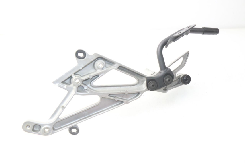 photo de SOPORTE ESTRIBERA TRASERA DERECHA HONDA INTEGRA NC D 750 (2016 - 2018) - Otra perspectiva