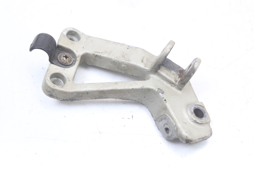 photo de SOPORTE ESTRIBERA TRASERA DERECHA KAWASAKI GTR 1000 (1994 - 2004) - Zoom estado de uso