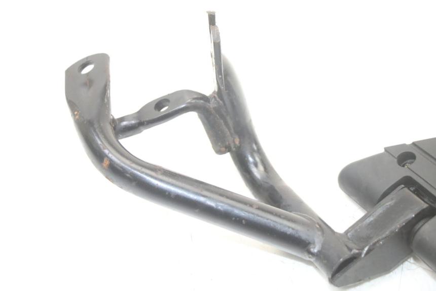 photo de SOPORTE ESTRIBERA TRASERA DERECHA KYMCO PEOPLE S 125 (2000 - 2008) - Detalle de la pieza