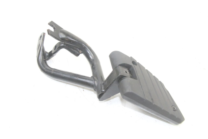 photo de SOPORTE ESTRIBERA TRASERA DERECHA KYMCO PEOPLE S 125 (2000 - 2008) - Otra perspectiva