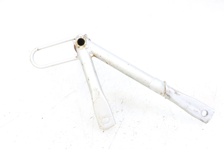 photo de SOPORTE ESTRIBERA TRASERA DERECHA KYMCO STRYKER OFF ROAD 125 (1999 - 2005) - Otra perspectiva