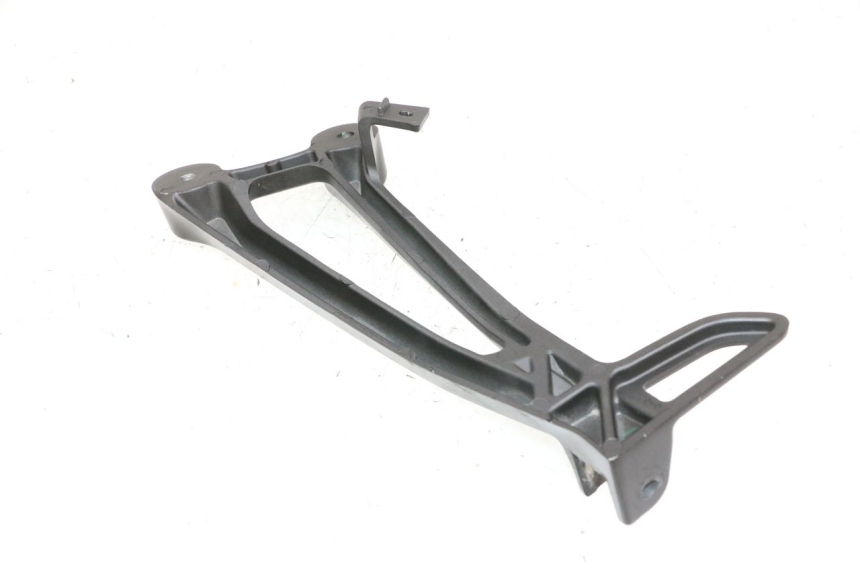 photo de SOPORTE ESTRIBERA TRASERA DERECHA YAMAHA MT-07 MT07 ABS 700 (2018 - 2020) - Zoom estado de uso