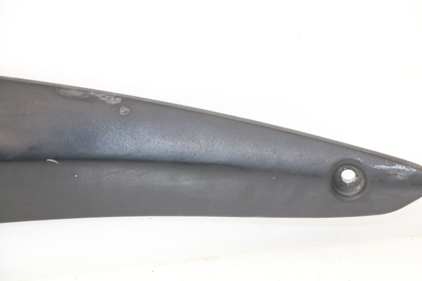 photo de PLATINA APOYA PIE TRASERO DERECHO GILERA NEXUS 125 (2009 - 2013) - Recambio usado revisado