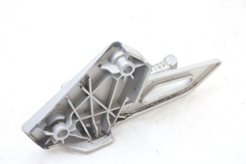 photo de SOPORTE ESTRIBERA TRASERA DERECHA PEUGEOT SPEEDFIGHT 3 LC 2T 50 (2009 - 2015) - Vista general del producto