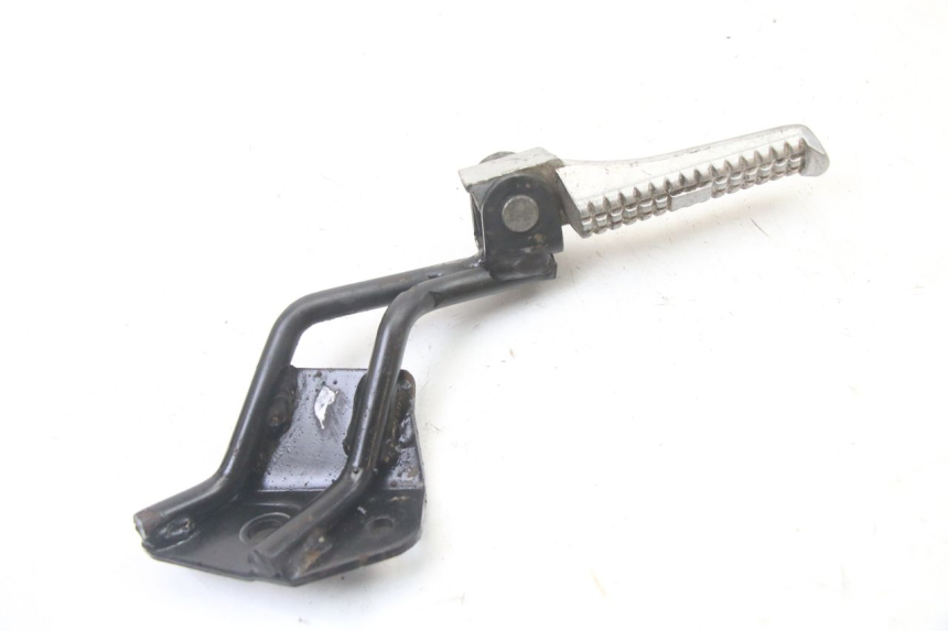 photo de SOPORTE ESTRIBERA TRASERA DERECHA GILERA STALKER 50 (1997 - 2005) - Detalles de los puntos de fijación