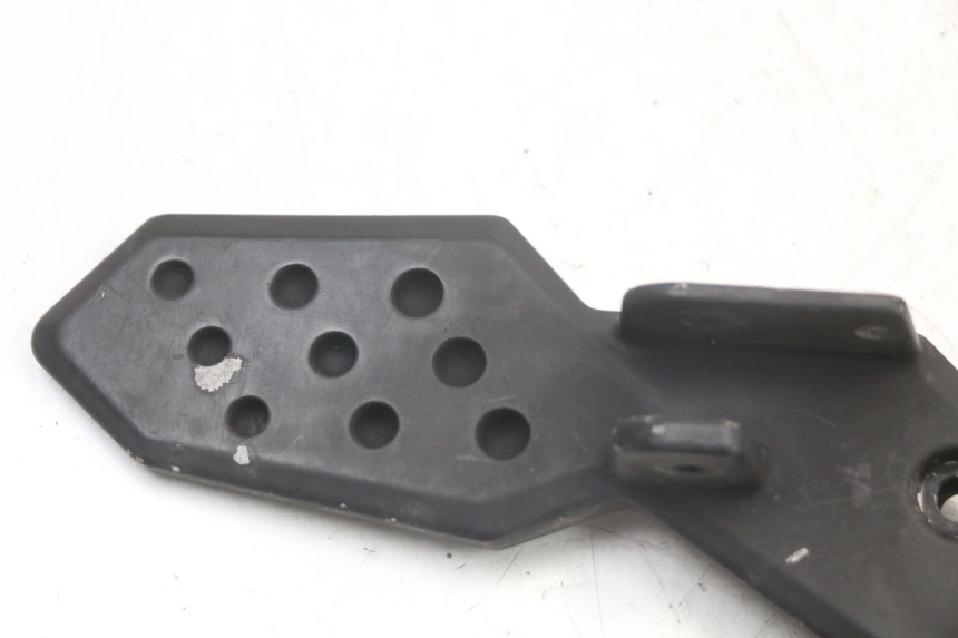 photo de SOPORTE ESTRIBERA TRASERA DERECHA KYMCO SUPER 8 125 (2008 - 2015) - Detalle de la pieza