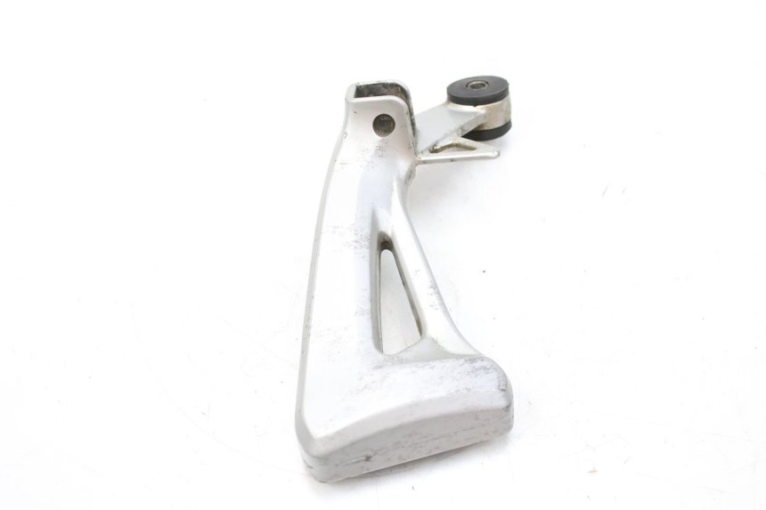 photo de PLATINA APOYA PIE TRASERO DERECHO SUZUKI SV S 650 (1999 - 2002) - Detalle de la pieza