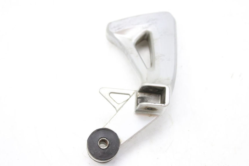 photo de PLATINA APOYA PIE TRASERO DERECHO SUZUKI SV S 650 (1999 - 2002) - Zoom estado de uso