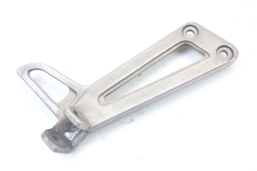 photo de PLATINA APOYA PIE TRASERO DERECHO YAMAHA TDR DELTABOX 125 (1997 - 2003) - Vista principal