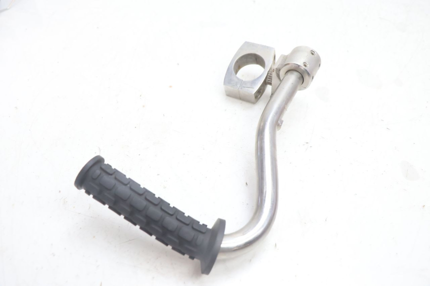 photo de SOPORTE ESTRIBERA TRASERA DERECHA BOOM TRIKE FUN 500 (2004 - 2010) - Vista general del producto