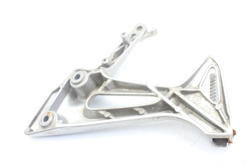 photo de PLATINA APOYA PIE TRASERO DERECHO HONDA VFR VTEC RC46 800 (2002 - 2013) - Otra perspectiva