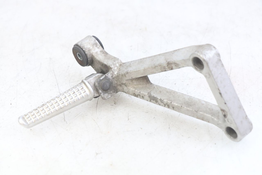 photo de PLATINA APOYA PIE TRASERO DERECHO DAELIM VJ ROADWIN FI 125 (2008 - 2017) - Vista principal