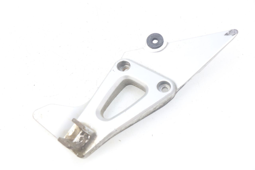 photo de PLATINA APOYA PIE TRASERO DERECHO SUZUKI XF FREEWIND 650 (1997 - 2003) - Vista principal