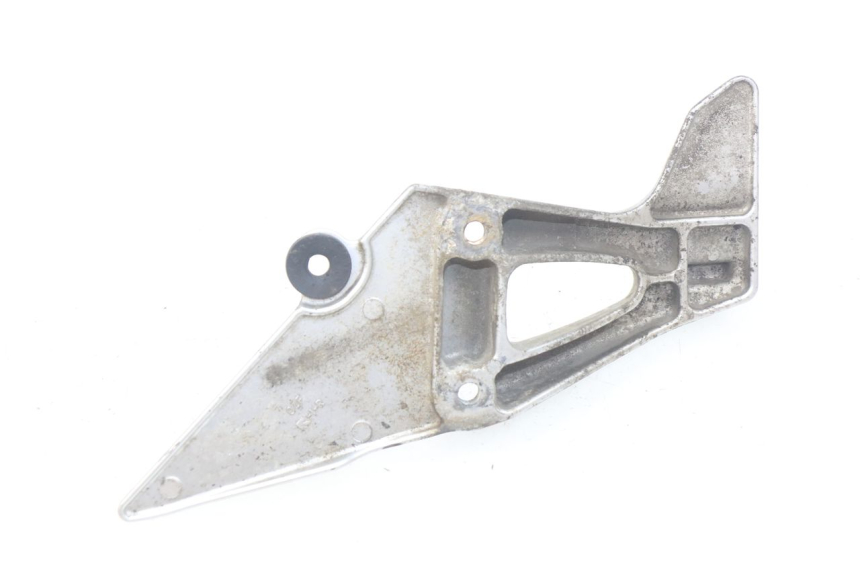 photo de PLATINA APOYA PIE TRASERO DERECHO SUZUKI XF FREEWIND 650 (1997 - 2003) - Otra perspectiva