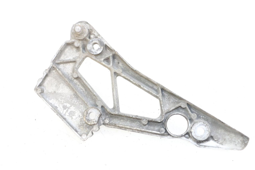 photo de SOPORTE ESTRIBERA TRASERA DERECHA YAMAHA XJ F 900 (1983 - 1994) - Zoom estado de uso