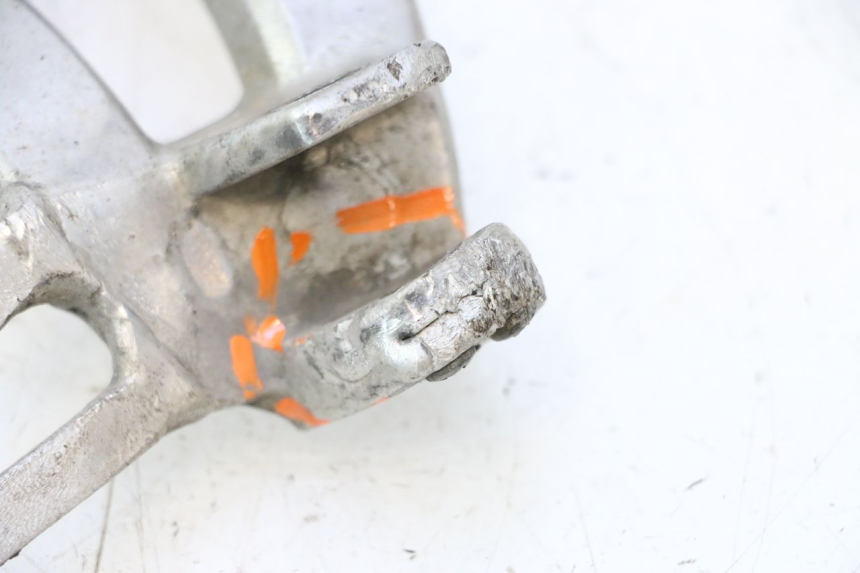 photo de SOPORTE ESTRIBERA TRASERA DERECHA HONDA XRV AFRICA TWIN 750 (1990 - 1992) - Estado de la superficie y material