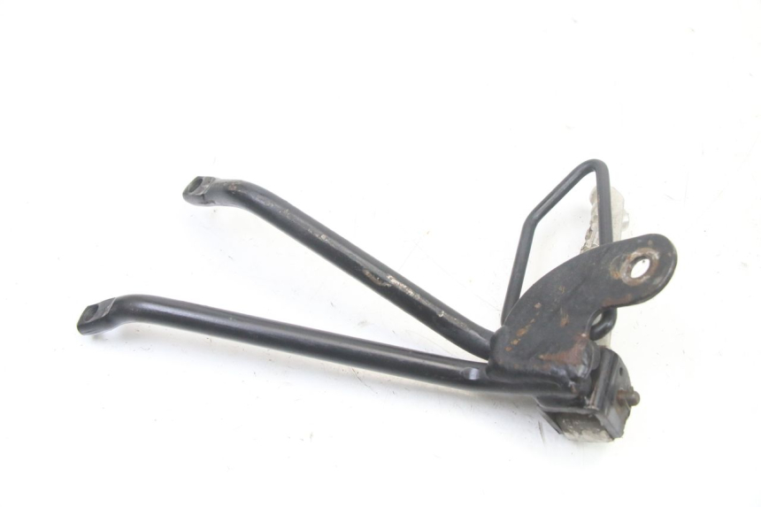 photo de SOPORTE ESTRIBERA TRASERA DERECHA YAMAHA TZR 50 (2008 - 2016) - Detalles de los puntos de fijación