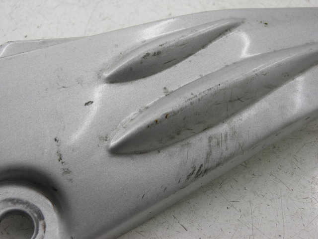 photo de SOPORTE ESTRIBERA TRASERA DERECHA YAMAHA YBR CUSTOM 125 (2008 - 2010) - Detalle de la pieza