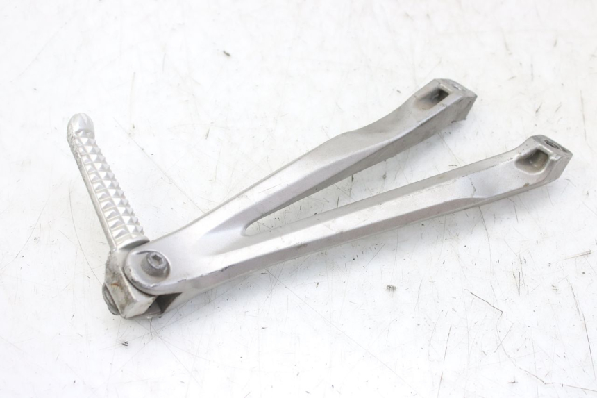 photo de PLATINA APOYA PIE TRASERO DERECHO YAMAHA YZF R1 1000 (2007 - 2008) - Vista principal