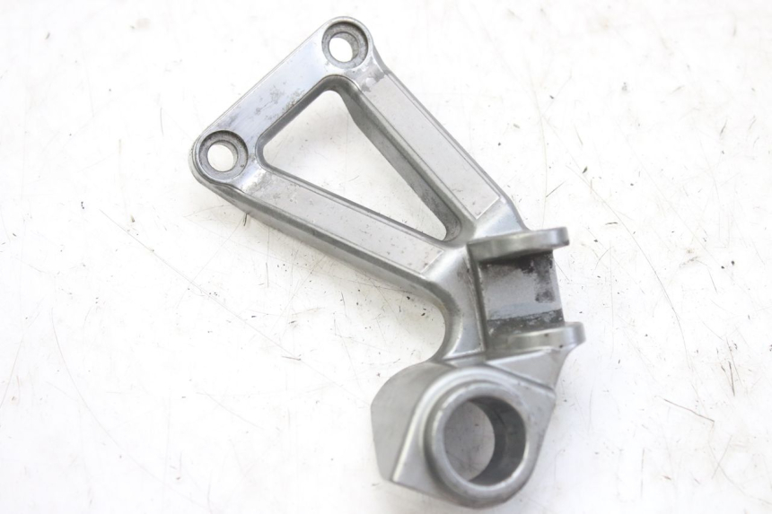 photo de PLACA DE APOYO DEL PIE TRASERO DERECHO KAWASAKI ZX-6R ZX6R 600 (1995 - 1997) - Vista principal