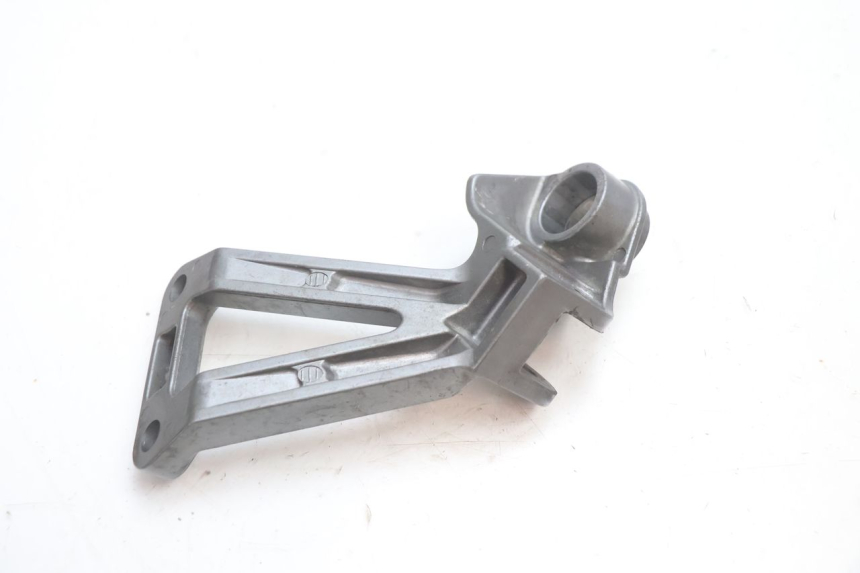 photo de PLACA DE APOYO DEL PIE TRASERO DERECHO KAWASAKI ZX-6R ZX6R 600 (1995 - 1997) - Otra perspectiva