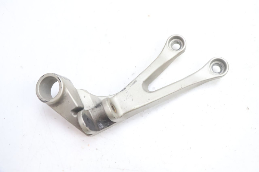 photo de SOPORTE ESTRIBERA TRASERA DERECHA KAWASAKI ZX-6R ZX6R 600 (2000 - 2002) - Vista principal