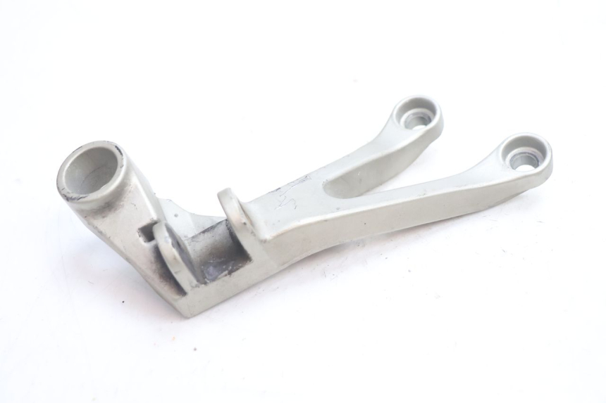 photo de SOPORTE ESTRIBERA TRASERA DERECHA KAWASAKI ZX-6R ZX6R 600 (2000 - 2002) - Otra perspectiva
