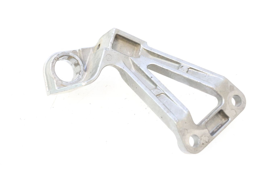 photo de PLACA DE APOYO DEL PIE TRASERO DERECHO KAWASAKI ZX-6R ZX6R 600 (1995 - 1997) - Zoom estado de uso