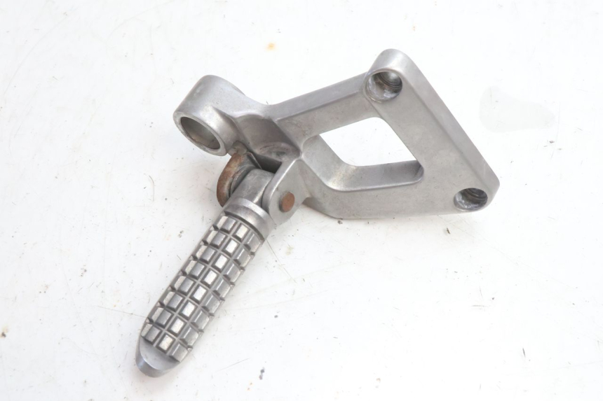 photo de SOPORTE ESTRIBERA TRASERA DERECHA KAWASAKI ZZR 600 (1995 - 2004) - Vista principal
