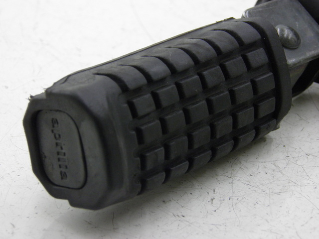 photo de SOPORTE ESTRIBERA TRASERA IZQUIERDA APRILIA SCARABEO 100 (2003 - 2012) - Detalle de la pieza