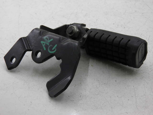 photo de SOPORTE ESTRIBERA TRASERA IZQUIERDA APRILIA SCARABEO 100 (2003 - 2012) - Zoom estado de uso