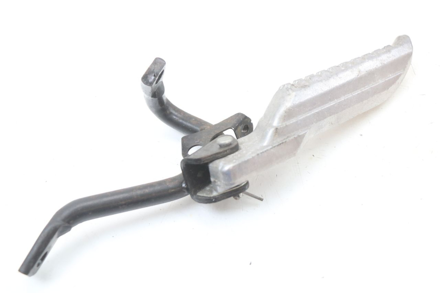 photo de PLACA DE APOYO DEL PIE TRASERO IZQUIERDO JONWAY AZTRAL 125 (2008 - 2017) - Primer plano técnico