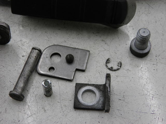 photo de SOPORTE ESTRIBERA TRASERA IZQUIERDA BMW R RS 1150 (2001 - 2005) - Otra perspectiva