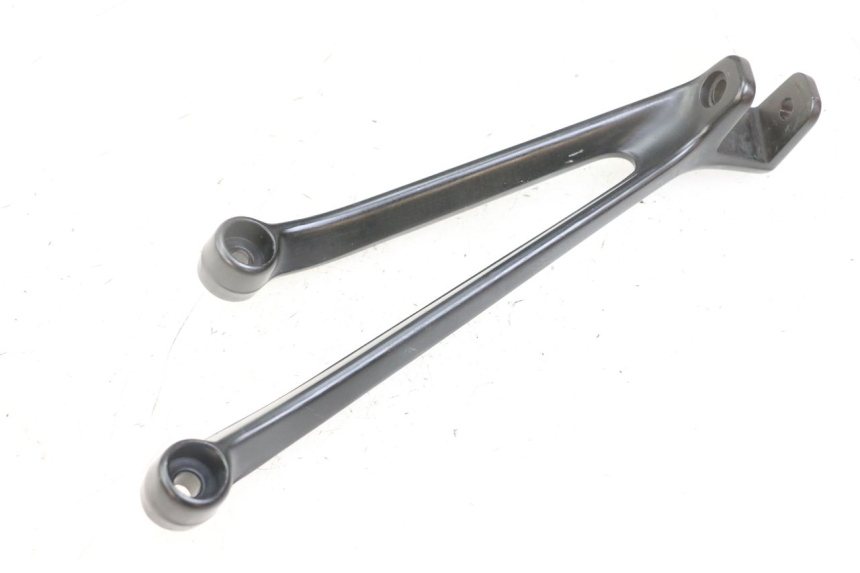 photo de SOPORTE ESTRIBERA TRASERA IZQUIERDA BMW S RR ABS S1000RR 1000 (2015 - 2018) - Vista principal