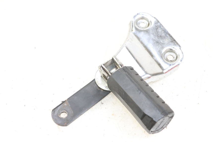 photo de SOPORTE ESTRIBERA TRASERA IZQUIERDA APRILIA CLASSIC 125 (1995 - 2001) - Otra perspectiva